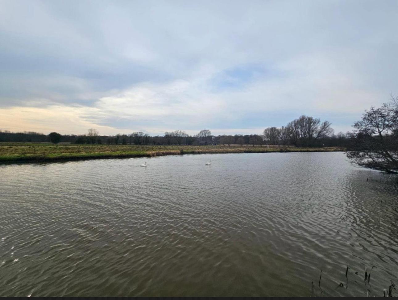 Hickling Broads Lodge Houseboat Stalham Exteriér fotografie